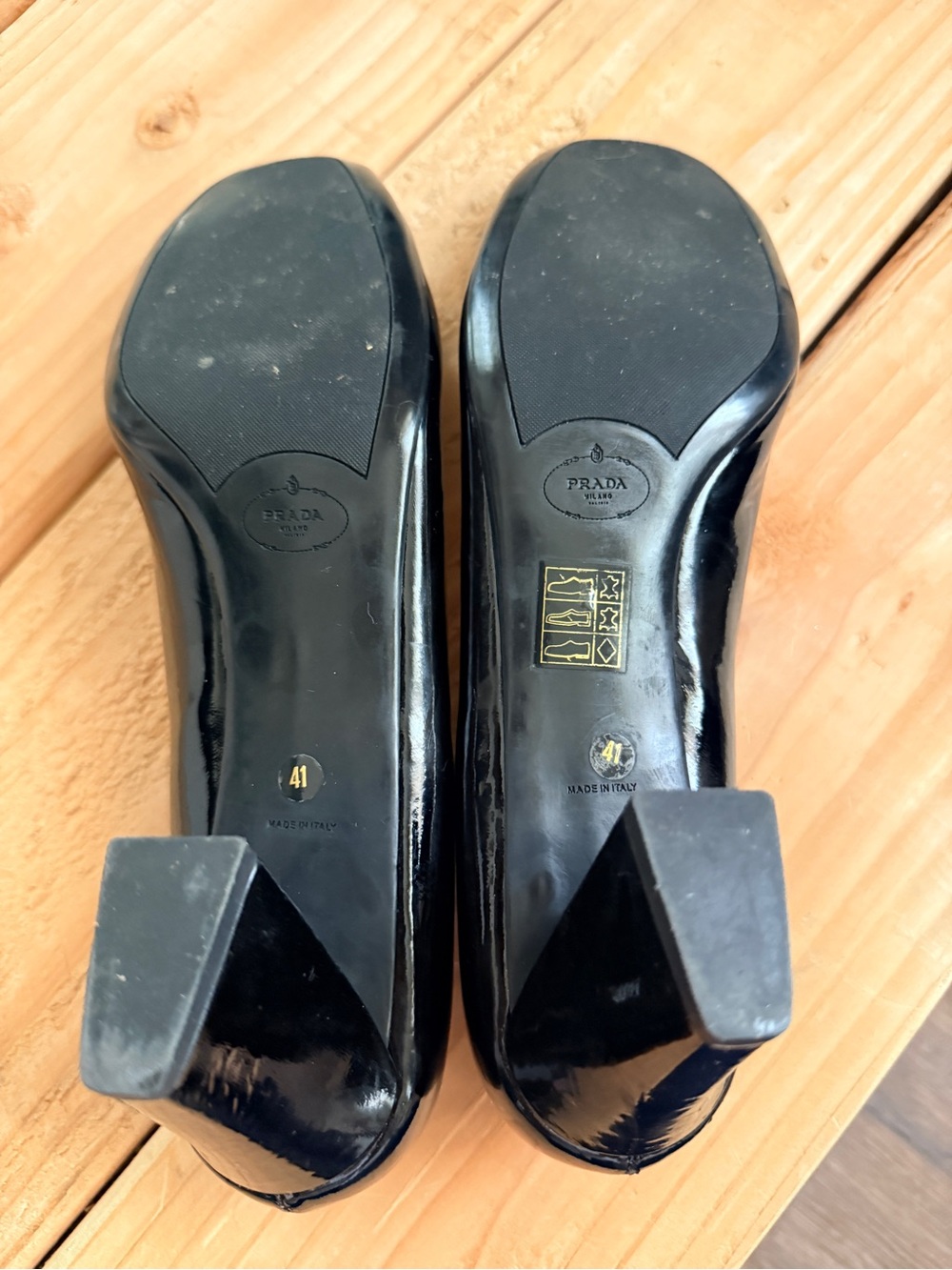 Women's Prada Black Patent Leather Block Heel Pumps with Gold Accent - Picture 5 of 5